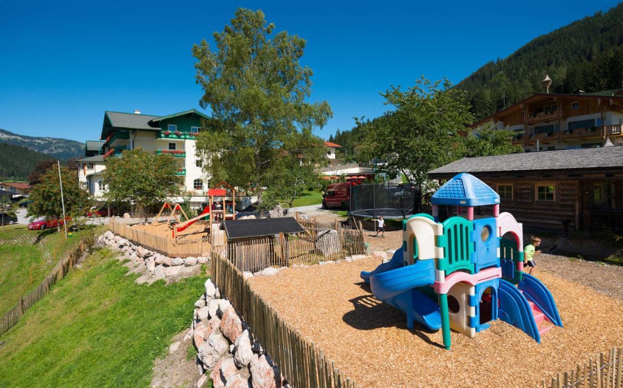 Wohlfuehlresort Und Feriengut Martinerhof سانكت مارتن ام تنيسي المظهر الخارجي الصورة